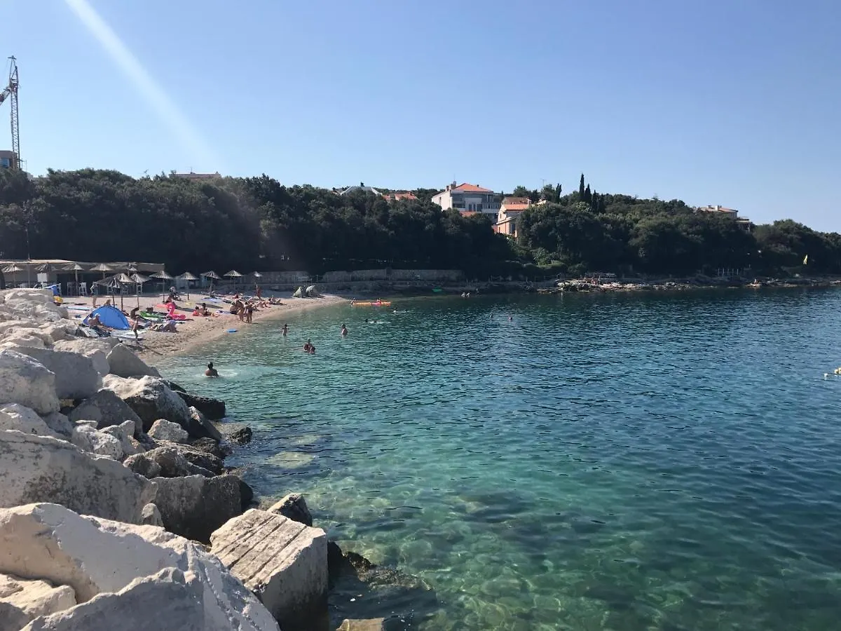 Apartman Auer Apartment Pula